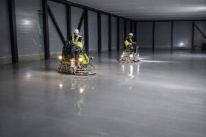 เพิ่มความแข็งแรงพื้นคอนกรีต ด้วยปูนขัดมันสำหรับงานพื้น ที่ต้องใช้งานหนัก